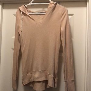 American Eagle pink hooded thermal henley